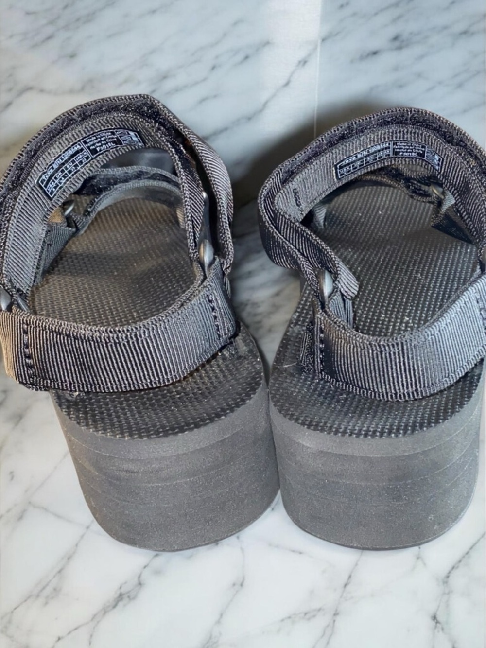 Teva Flatform Universal sandals Sz 6 - Picture 7 of 11